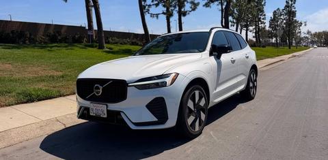 Volvo XC60 Recharge Plug-In Hybrid 2024