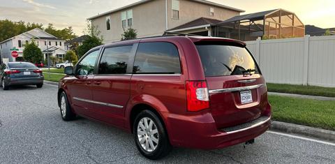 Chrysler Town & Country 2015