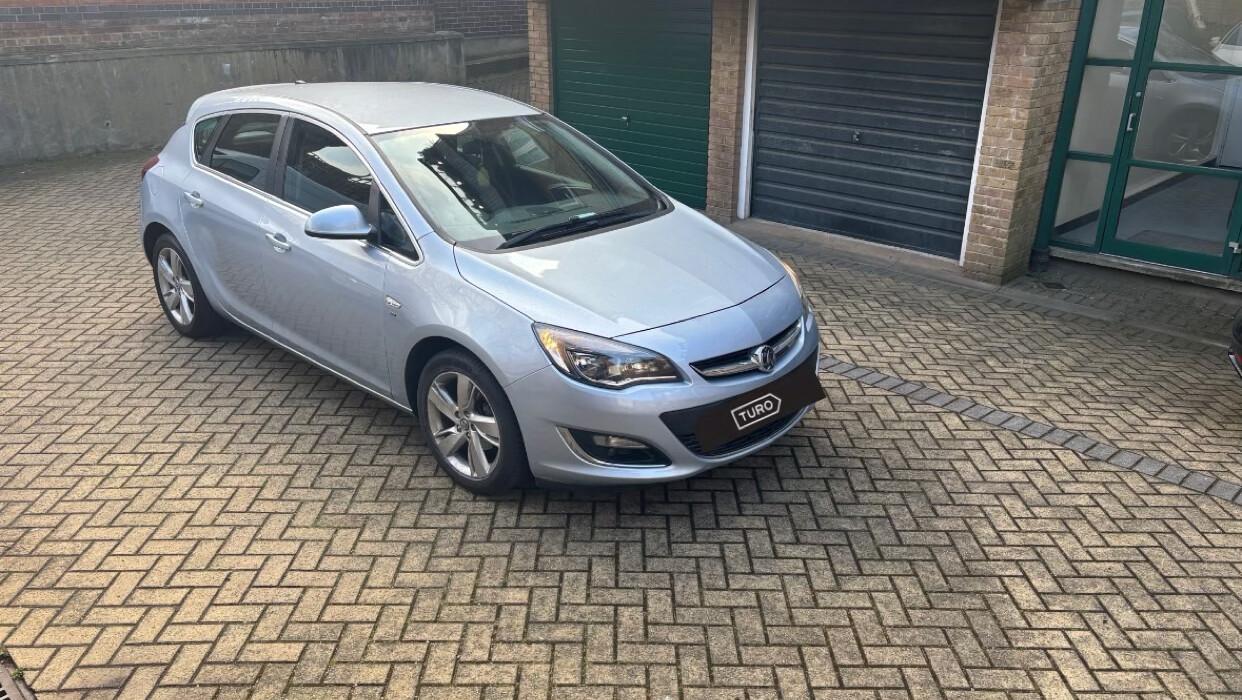 Vauxhall Astra 2014 in London