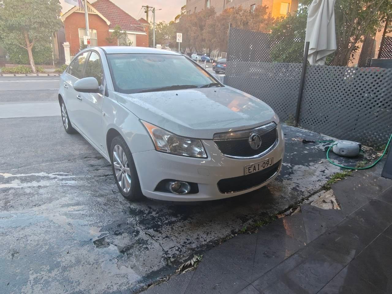 Holden CRUZE 2016 in Chippendale