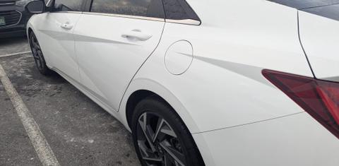 Hyundai Elantra 2025