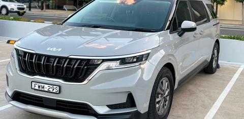 Kia CARNIVAL 2023