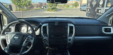 Nissan Titan 2018