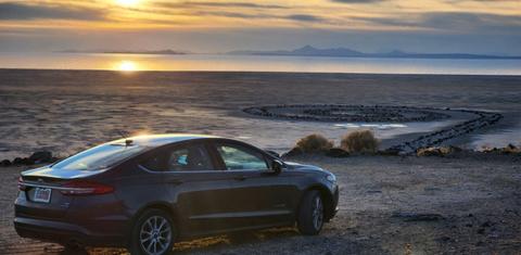 Ford Fusion Hybrid 2017