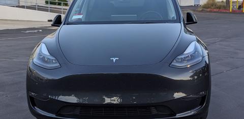 Tesla Model Y 2024