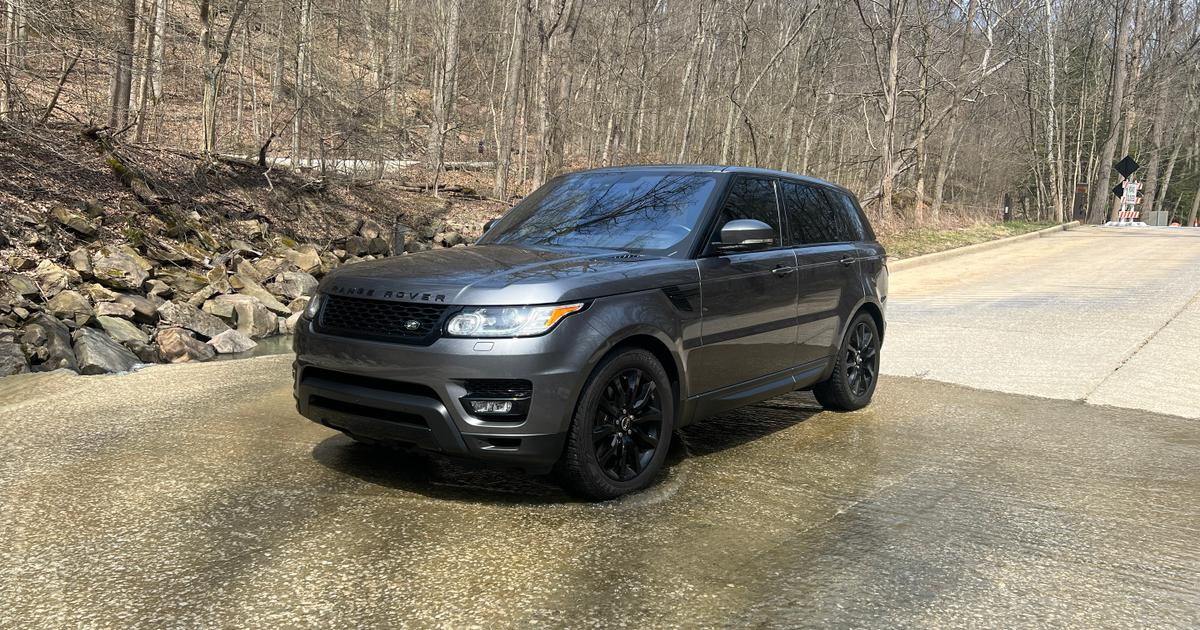 Land Rover Range Rover Sport 2016 rental in Akron, OH by Tyler L. Turo