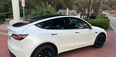 Tesla Model Y 2020