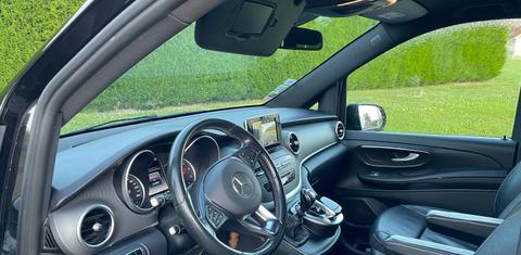 Mercedes-Benz CLASSE V 2015 rental in Estaires, FRA by Hélène G. | Turo