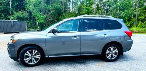 Nissan Pathfinder 2018