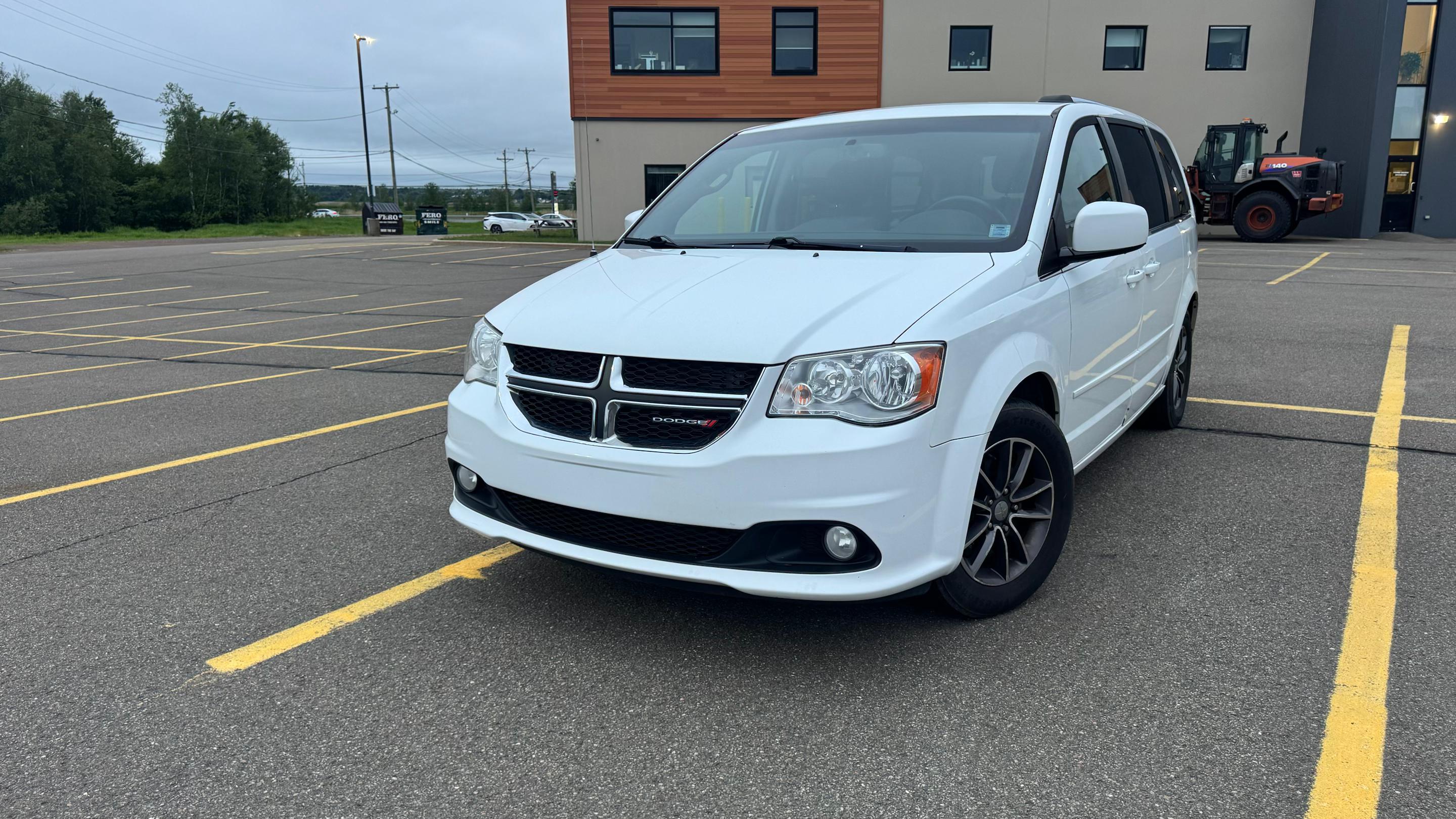 Dodge Grand Caravan 2016 à 