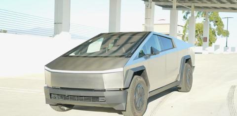 Tesla Cybertruck 2025