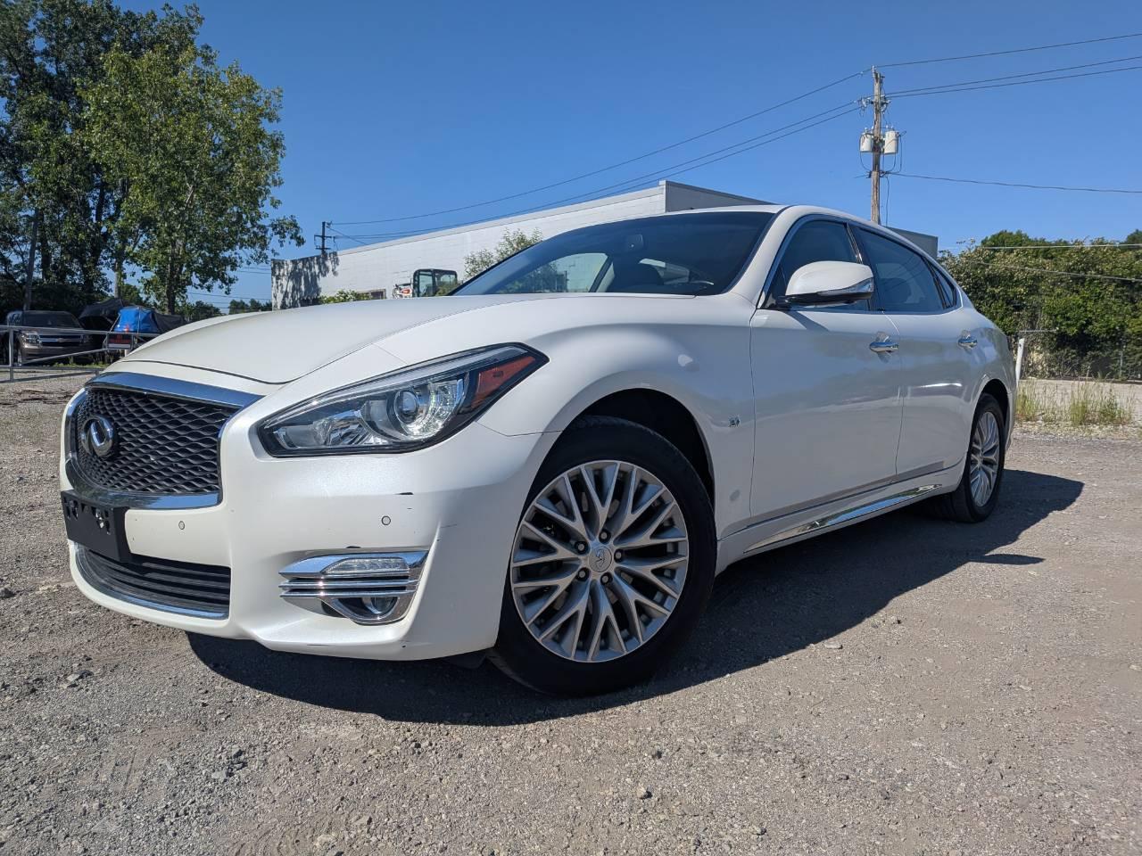 INFINITI Q70L 2016 in 