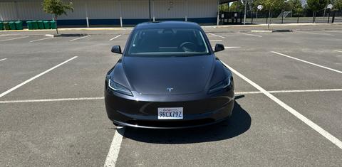 Tesla Model 3 2025