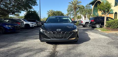 Hyundai Elantra 2023