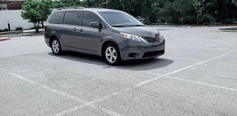 Toyota Sienna 2017