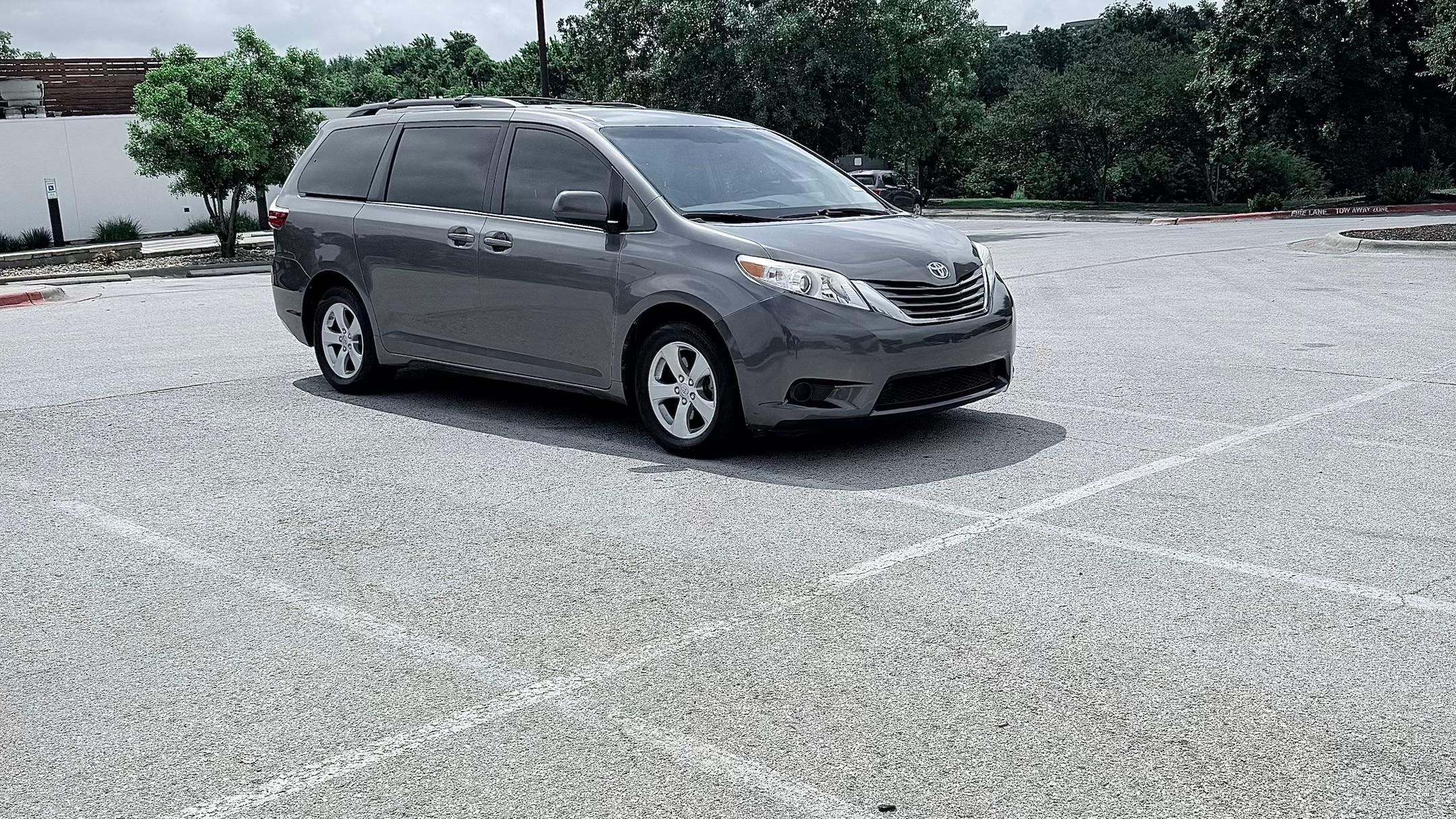 Toyota Sienna 2017 in Austin, TX