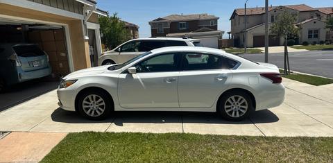 Nissan Altima 2018