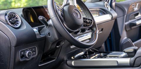 Mercedes-Benz GLB-Class 2023