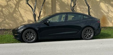 Tesla Model 3 2021
