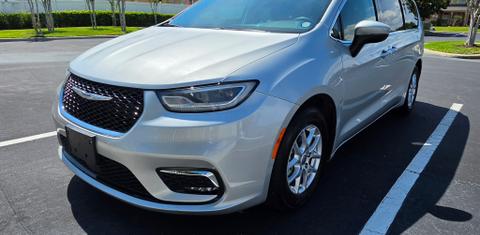 Chrysler Pacifica 2023