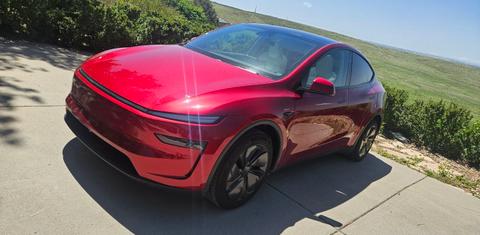 Tesla Model Y 2026