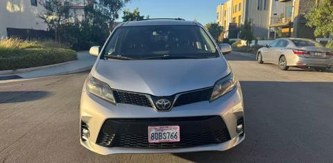 Toyota Sienna 2018