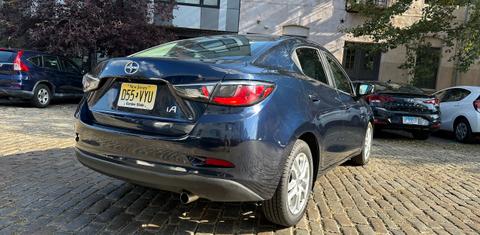 Scion iA 2016