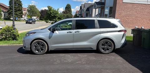 Toyota Sienna 2024