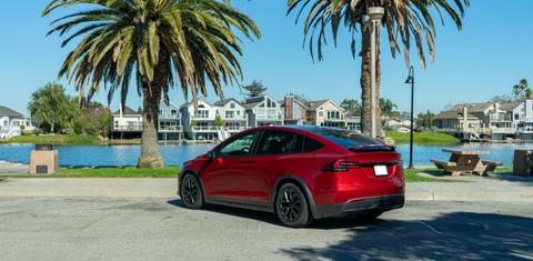 Tesla Model X 2023