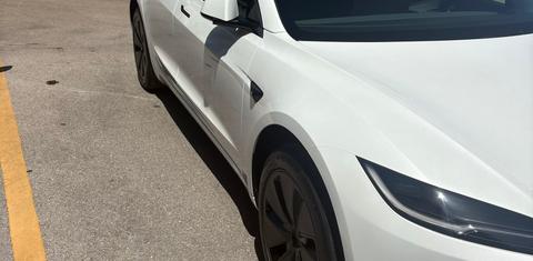 Tesla Model 3 2026