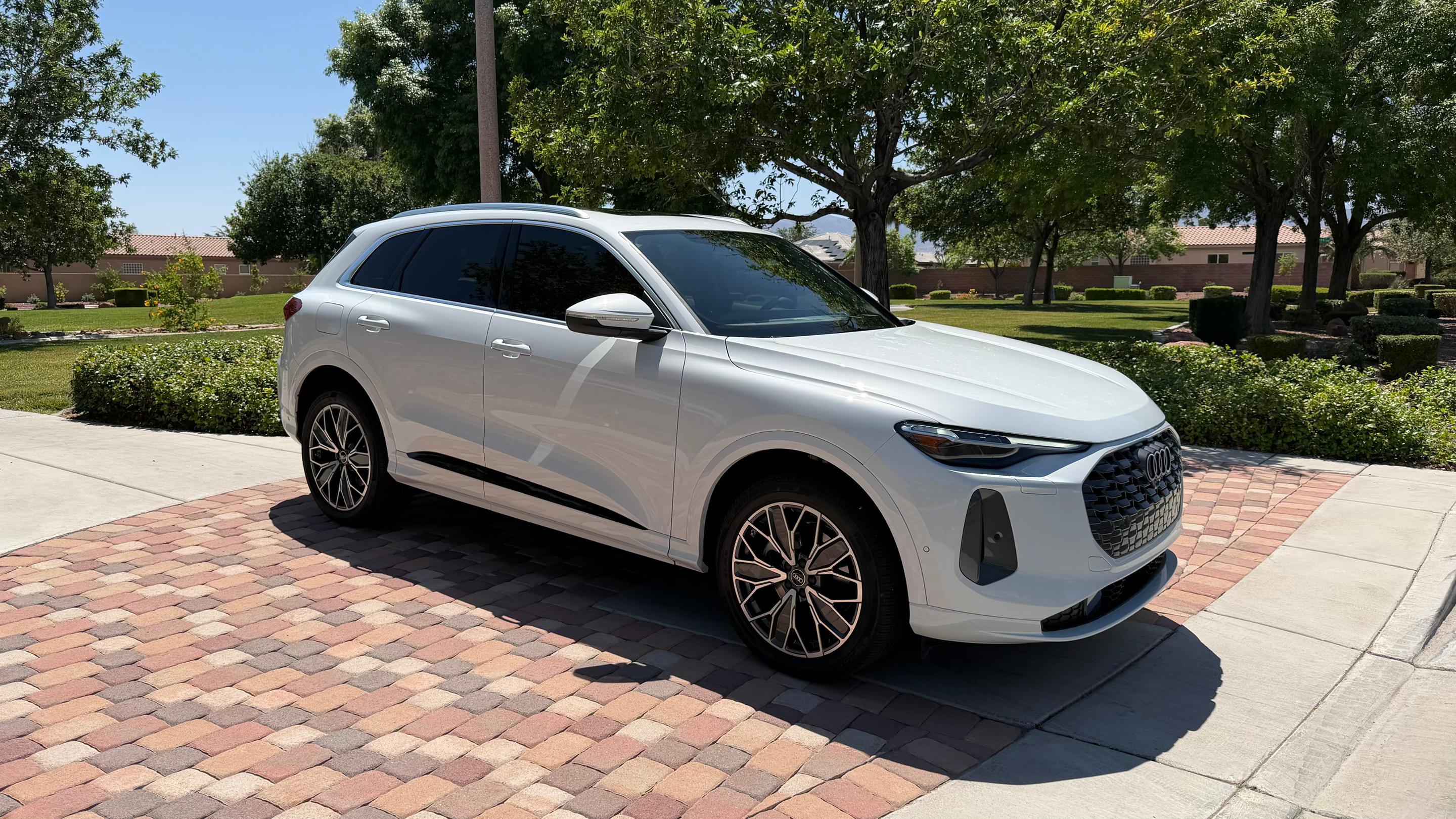 Audi Q5 2025 in Las Vegas, NV