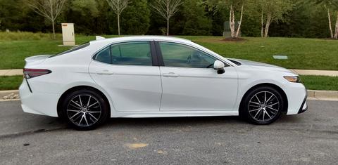 Toyota Camry 2021