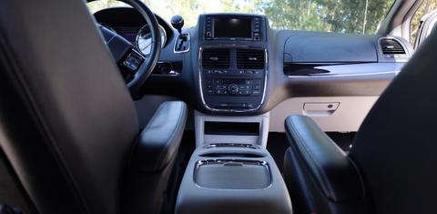 Dodge Grand Caravan 2017
