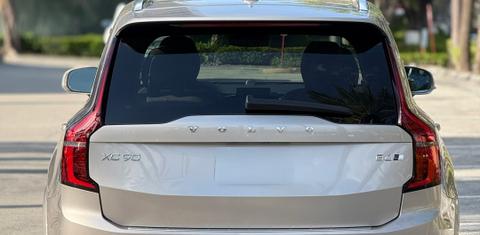 Volvo XC90 2025