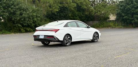 Hyundai Elantra 2026