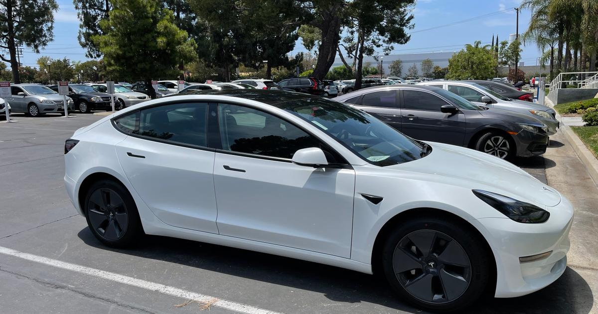 Tesla Model 3 2022 rental in Orange, CA by Waell Y. Turo