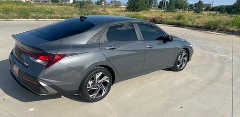 Hyundai Elantra 2025