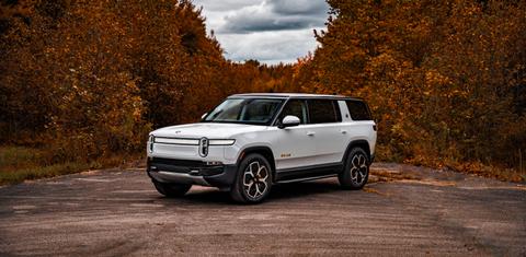 Rivian R1S 2023