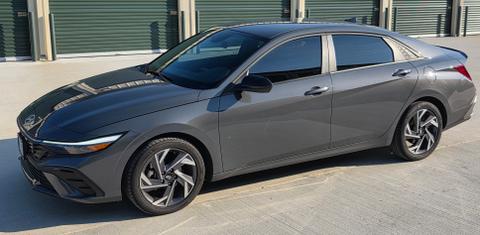 Hyundai Elantra 2025