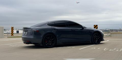 Tesla Model S 2019