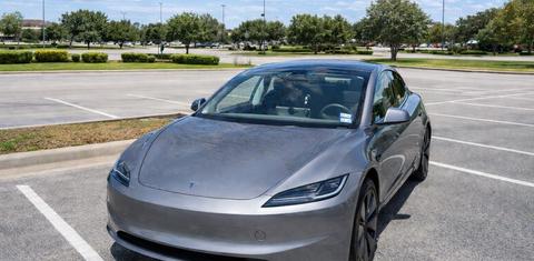 Tesla Model 3 2025