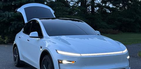 Tesla Model Y 2026