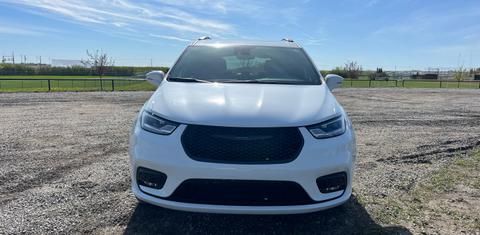 Chrysler Pacifica 2022