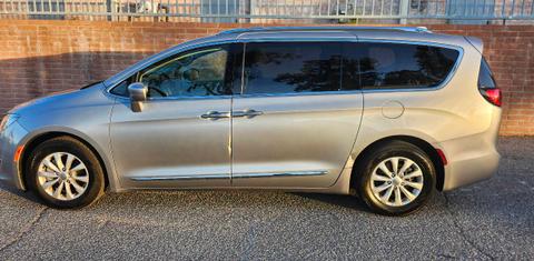 Chrysler Pacifica 2018