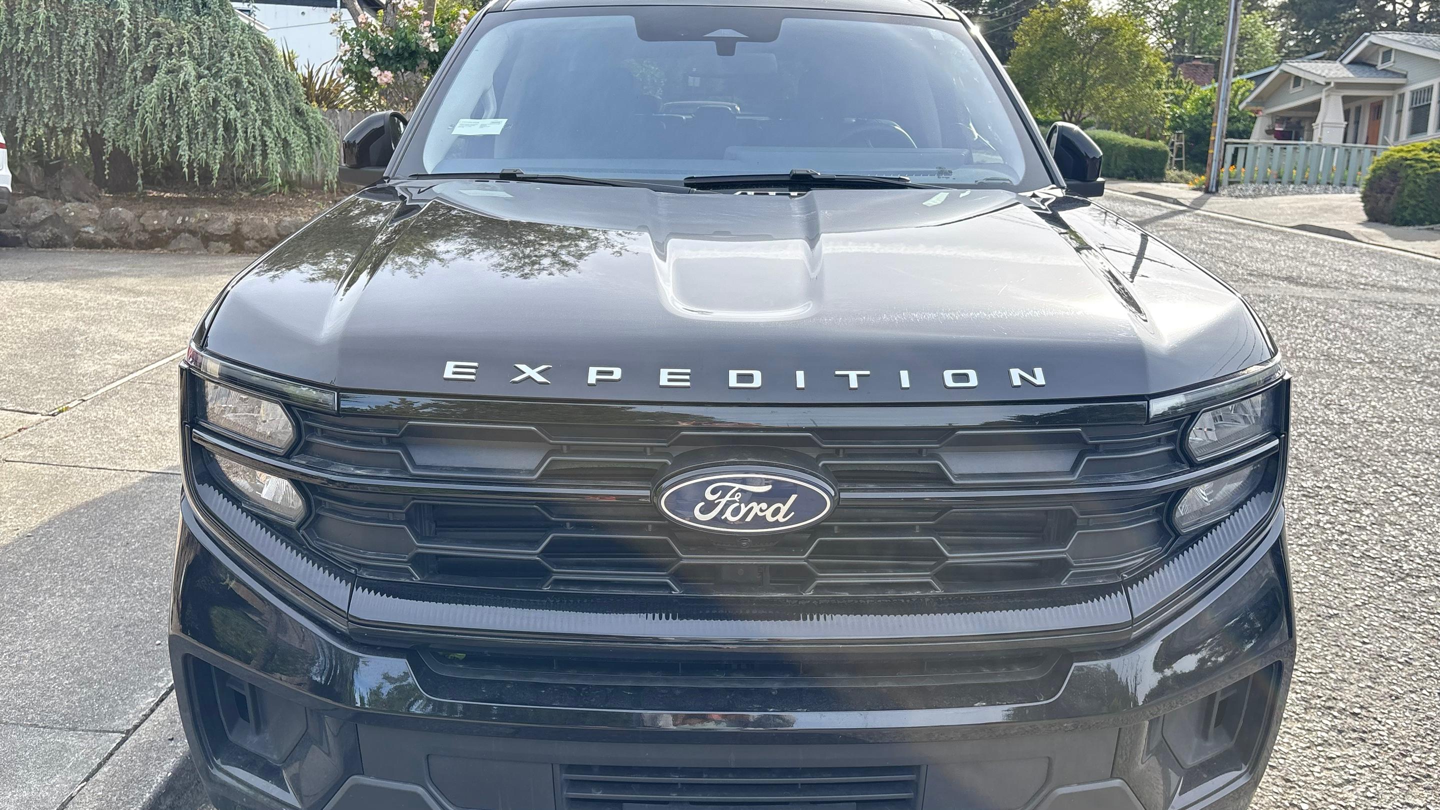 Ford Expedition 2025 in Petaluma, CA