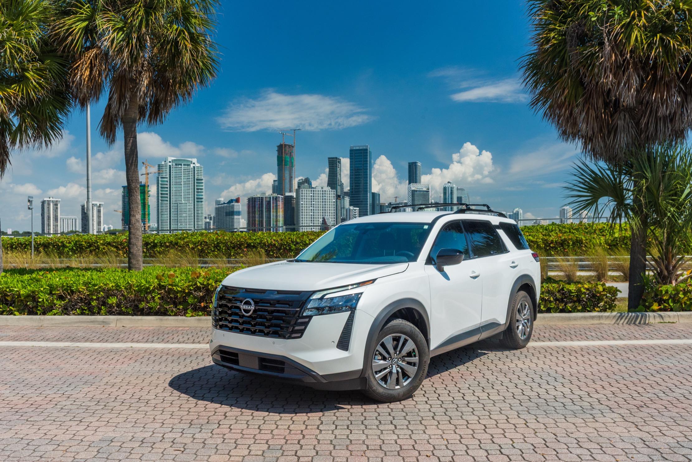 Nissan Pathfinder 2026 in Hialeah, FL
