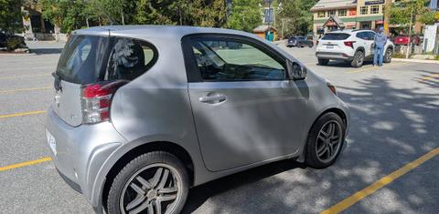 Scion iQ 2014