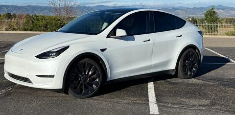 Tesla Model Y 2022