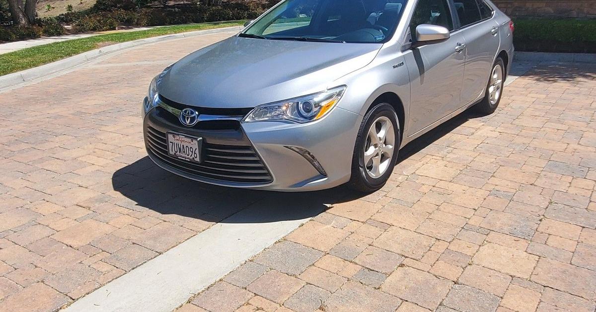 Toyota Camry Hybrid 2017 rental in Ontario, CA by Greg M. Turo