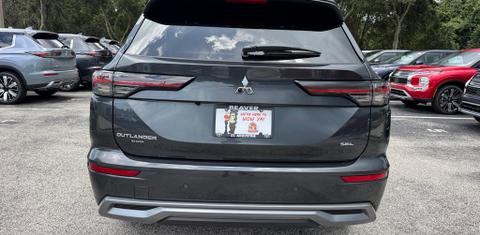 Mitsubishi Outlander 2025